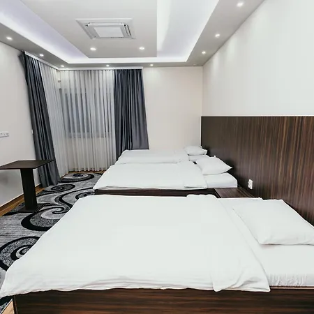 Hotel Skyrise